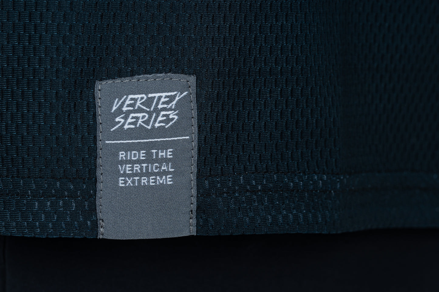 CUBE VERTEX Rundhalstrikot X Actionteam langarm black´n´blue S