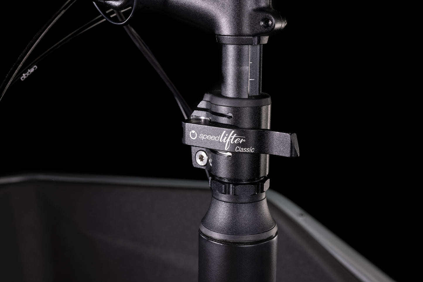 CUBE Cargo Dual Hybrid 1000 flashgrey´n´black 2023