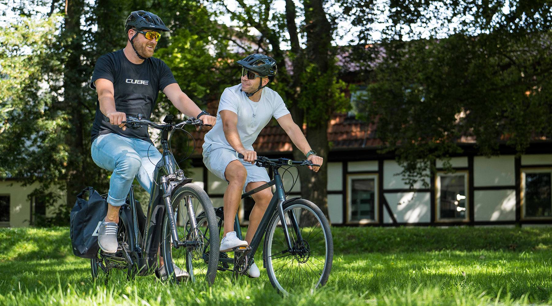 CUBE Citybike Herren in Seitenansicht – sportliches Urban Bike für die Stadt