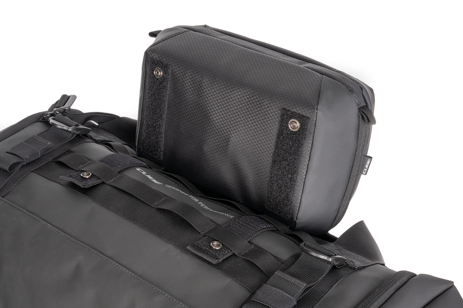 CUBE Waschtasche Rucksack 4