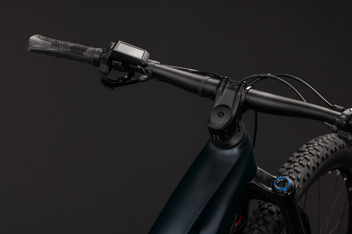 CUBE Stereo Hybrid ONE44 Pro 800 E-Mountainbike Fully 2027, Antrieb und Schaltung