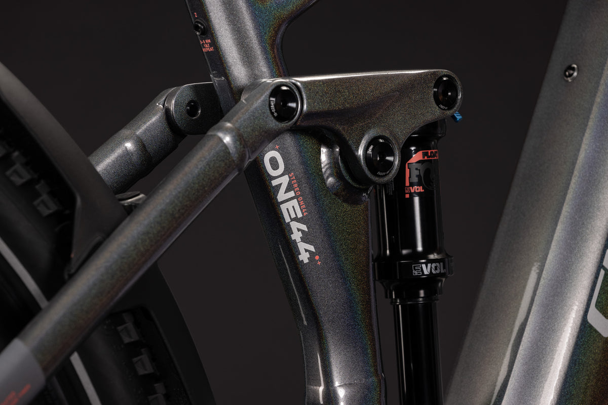 CUBE Stereo Hybrid ONE44 SLX 800 E-Mountainbike Fully 2027, Rahmendetail