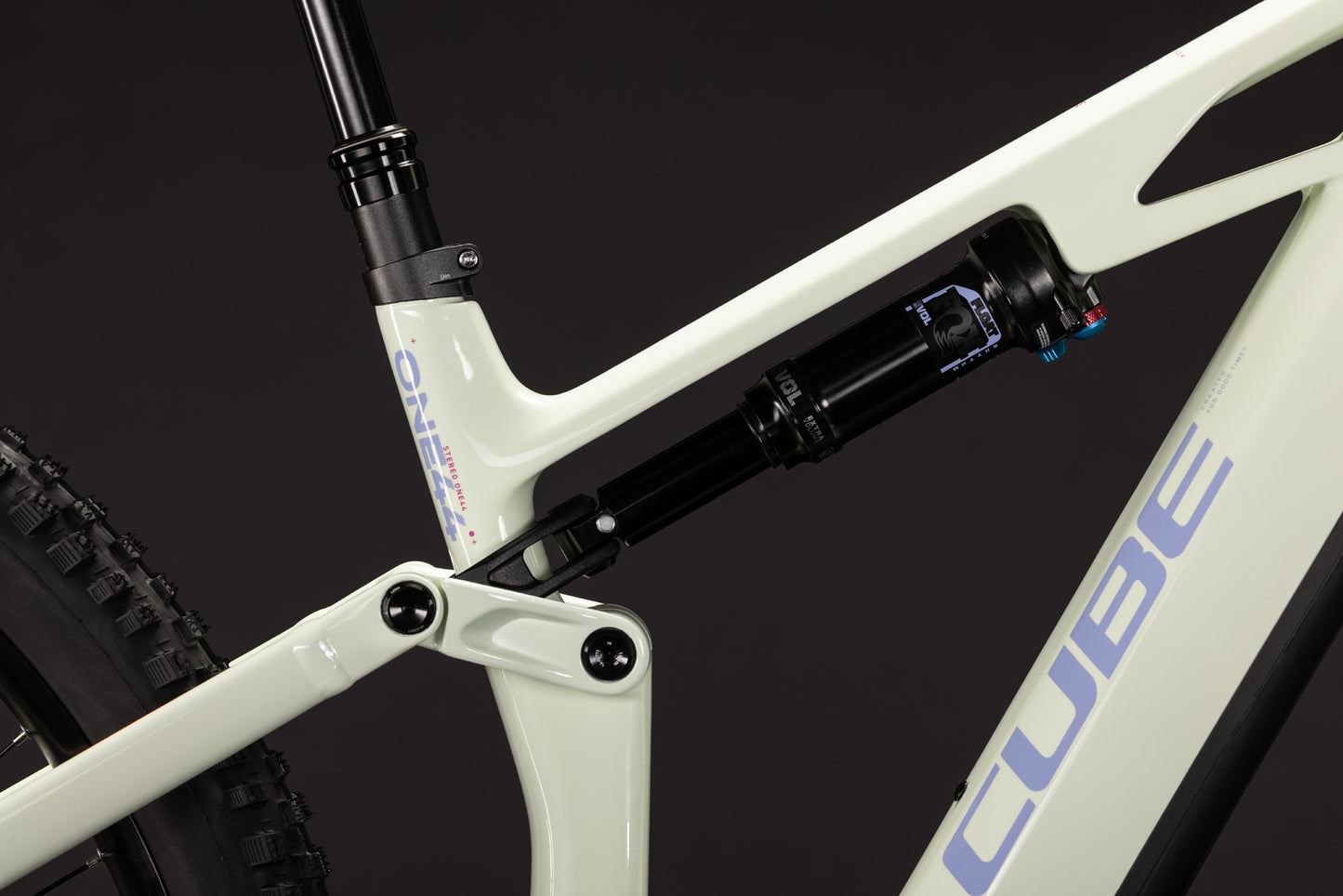 CUBE Stereo Hybrid ONE44 HPC Race 800 E-Mountainbike Fully 2027, Laufrad und Reifen