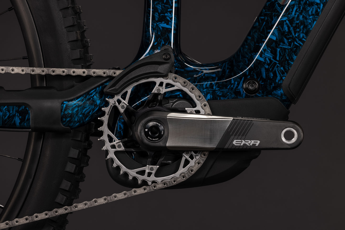 CUBE Stereo Hybrid ONE44 HPC SLT 800 E-Mountainbike Fully 2027, Sattel und Sitzposition