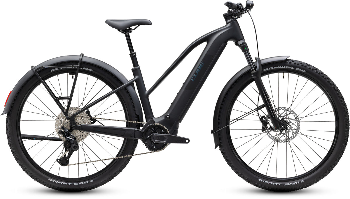 CUBE Reaction Hybrid Pro 800 FE Trapeze E-Mountainbike Hardtail 2027 in silverdust und prism, Seitenansicht