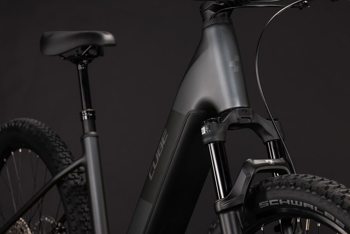 CUBE Reaction Hybrid Race 800 Easy Entry E-Mountainbike Hardtail 2027, Laufrad und Reifen