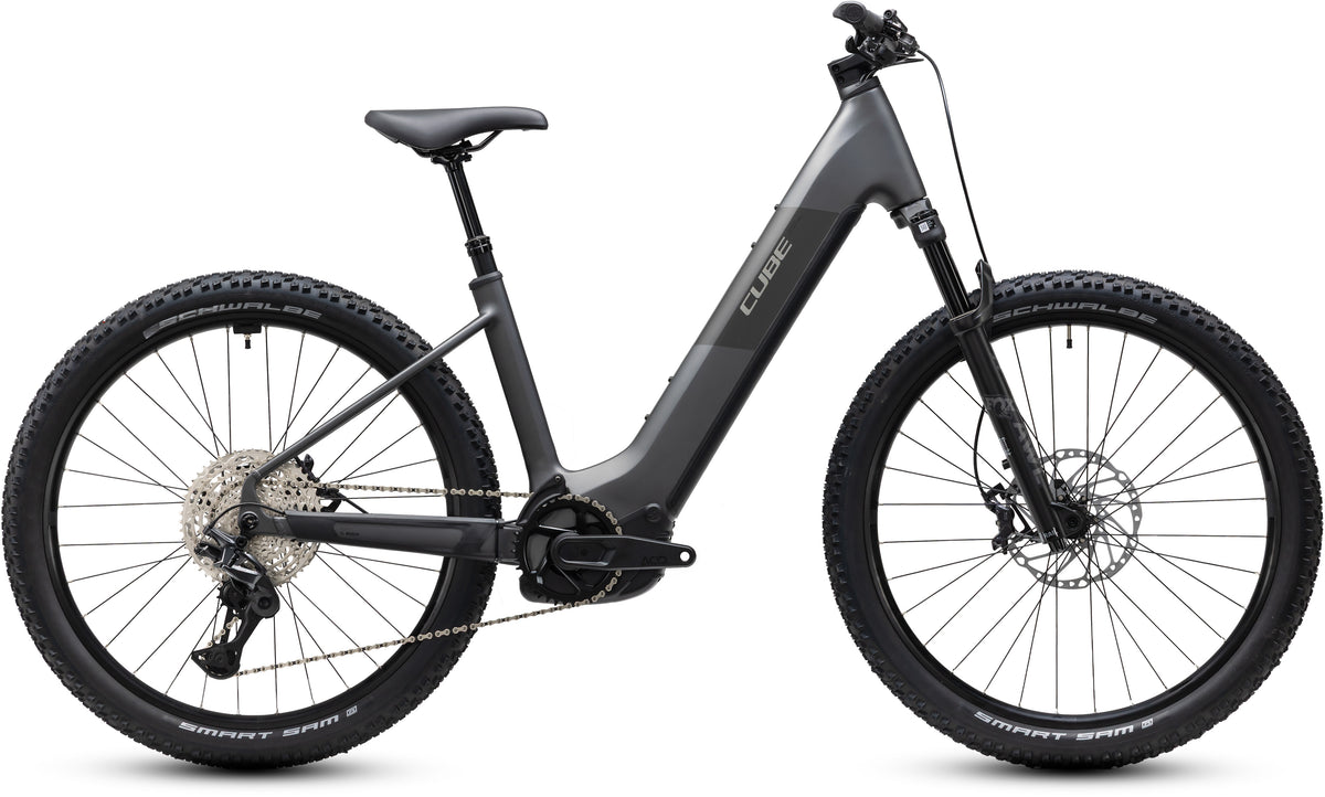 CUBE Reaction Hybrid Race 800 Easy Entry E-Mountainbike Hardtail 2027 in slabgrey und chrome, Seitenansicht