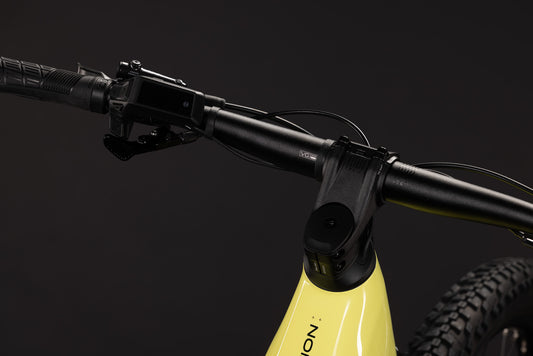 CUBE Reaction Hybrid Race 800 Easy Entry E-Mountainbike Hardtail 2027, Antrieb und Schaltung