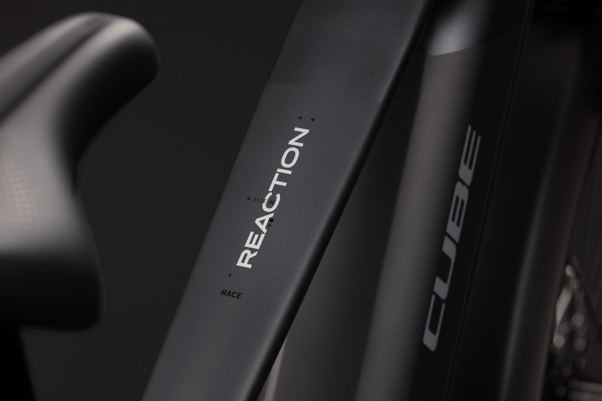 CUBE Reaction Hybrid Race 800 FE E-Mountainbike Hardtail 2027, Cockpit und Lenker