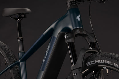 CUBE Reaction Hybrid SLT 800 E-Mountainbike Hardtail 2027, Sattel und Sitzposition