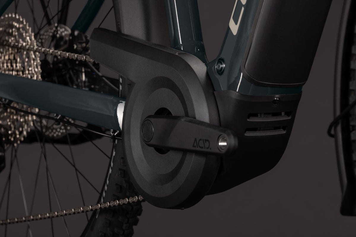 CUBE Nuride Hybrid Performance 720 Trapeze E-Trekkingrad 2027, Sattel und Sitzposition