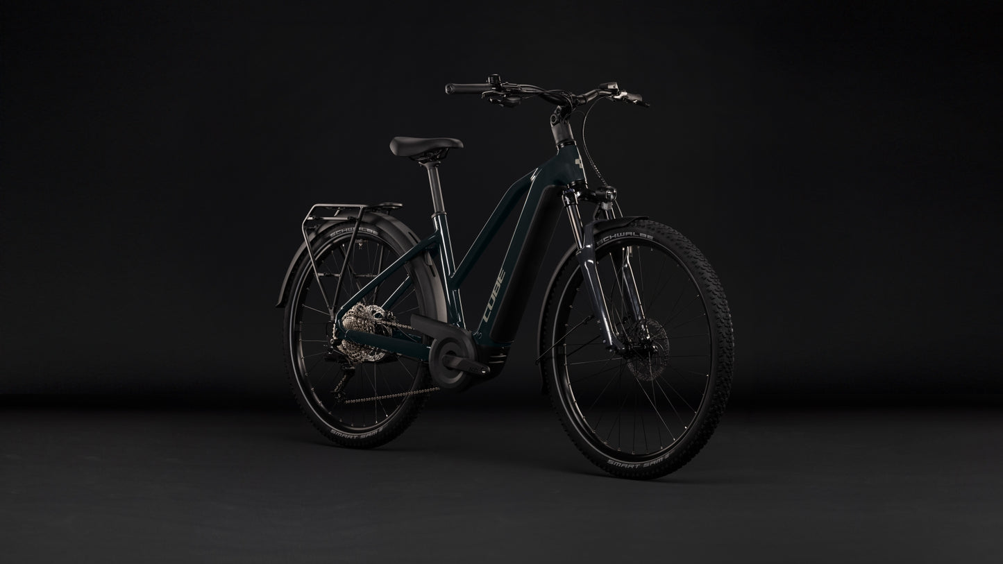 CUBE Nuride Hybrid Performance 720 Trapeze E-Trekkingrad 2027, Laufrad und Reifen