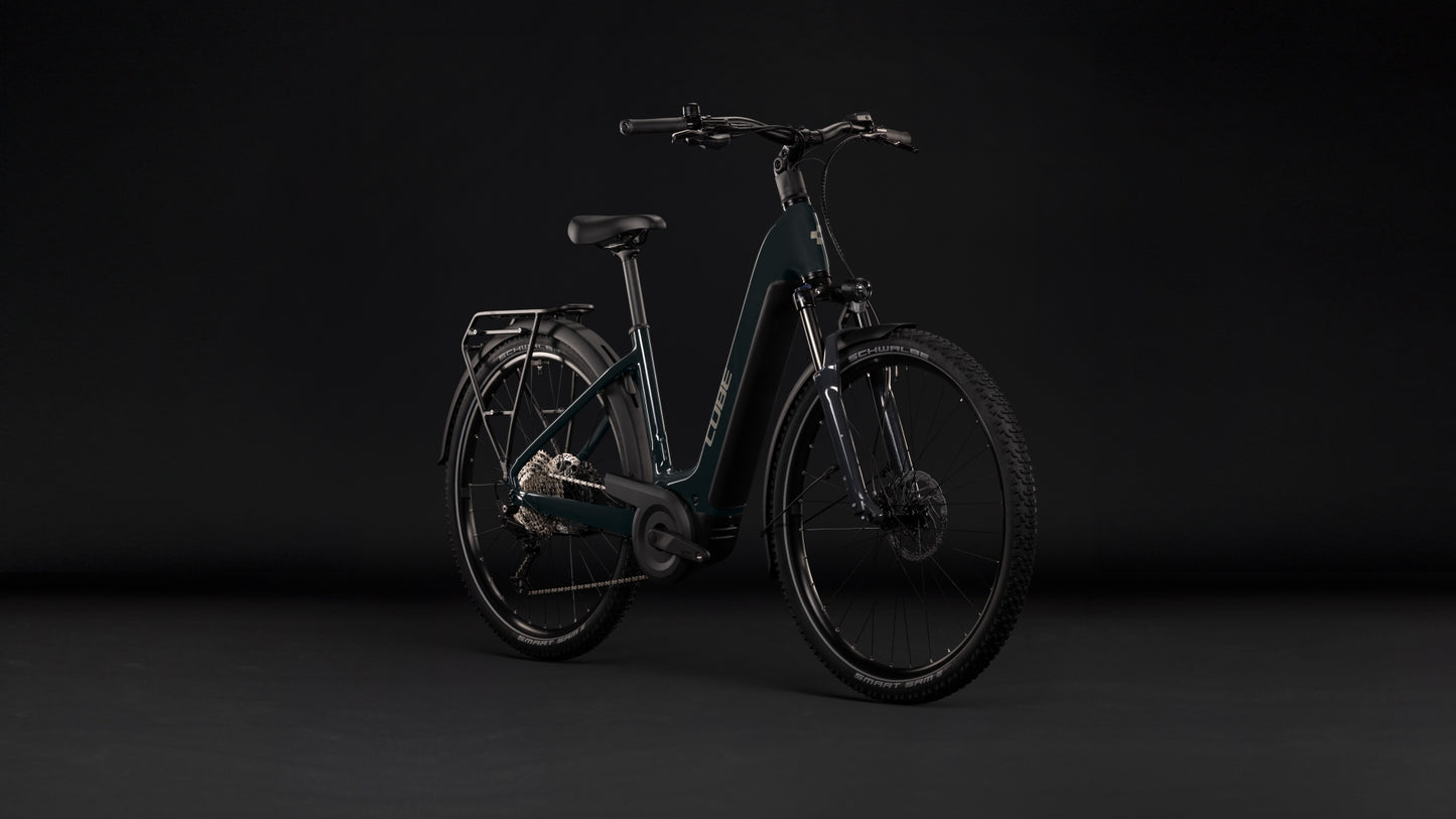 CUBE Nuride Hybrid Performance 720 Easy Entry E-Trekkingrad 2027, Laufrad und Reifen