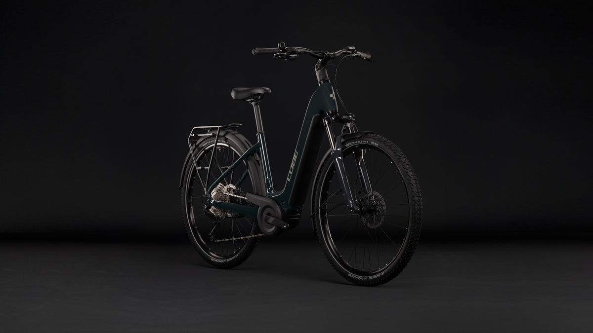 CUBE Nuride Hybrid Performance 720 Easy Entry E-Trekkingrad 2027, Laufrad und Reifen