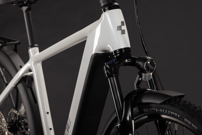 CUBE Nuride Hybrid Performance 720 E-Trekkingrad 2027, Sattel und Sitzposition