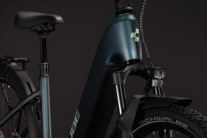 CUBE Nuride Hybrid Pro 800 Easy Entry E-Trekkingrad 2027, Laufrad und Reifen