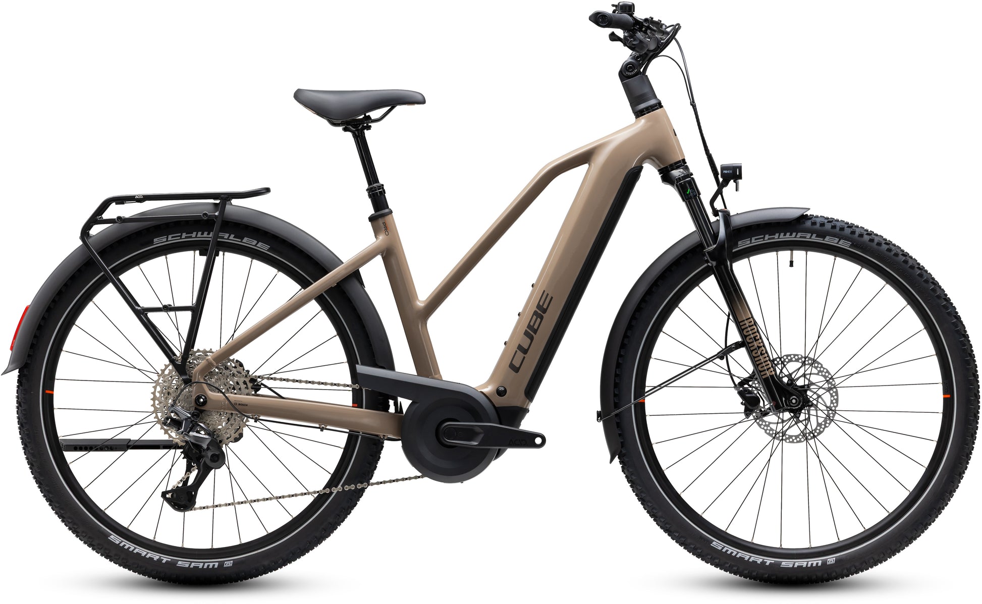 CUBE Nuride Hybrid Pro 800 Trapeze E-Trekkingrad 2027 in cappuccino und black, Seitenansicht
