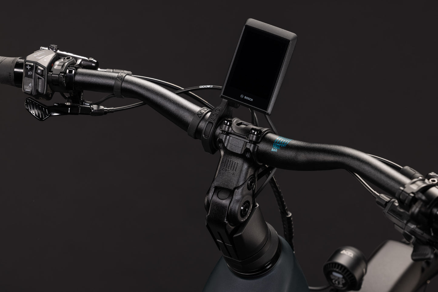 CUBE Nuride Hybrid EXC 800 Easy Entry E-Trekkingrad 2027, Cockpit und Lenker