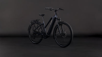 Produktbild: Cube Touring Hybrid ONE 600 coal´n´chrome, Schrägansicht (schwarzer Hintergrund)