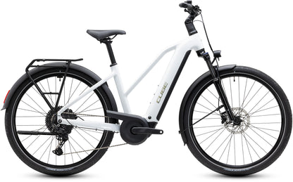 CUBE Touring Hybrid ONE 600 Trapeze E-Trekkingrad 2027 in metallicwhite und chrome, Seitenansicht