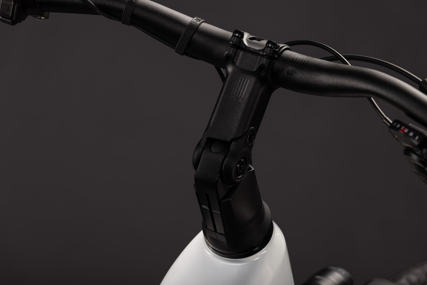 CUBE Touring Hybrid ONE 600 Easy Entry E-Trekkingrad 2027, Rahmendetail