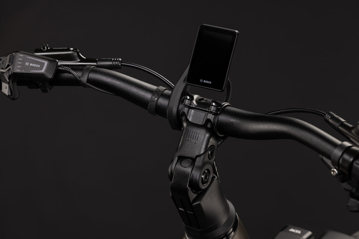CUBE Touring Hybrid Pro 800 Trapeze E-Trekkingrad 2027, Cockpit und Lenker
