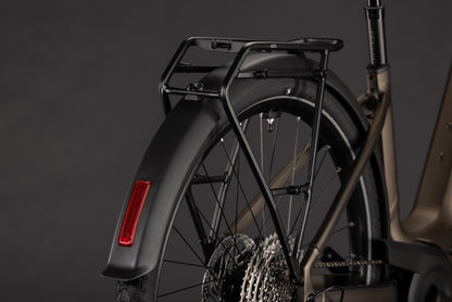 CUBE Touring Hybrid Pro 800 Easy Entry E-Trekkingrad 2027, Sattel und Sitzposition