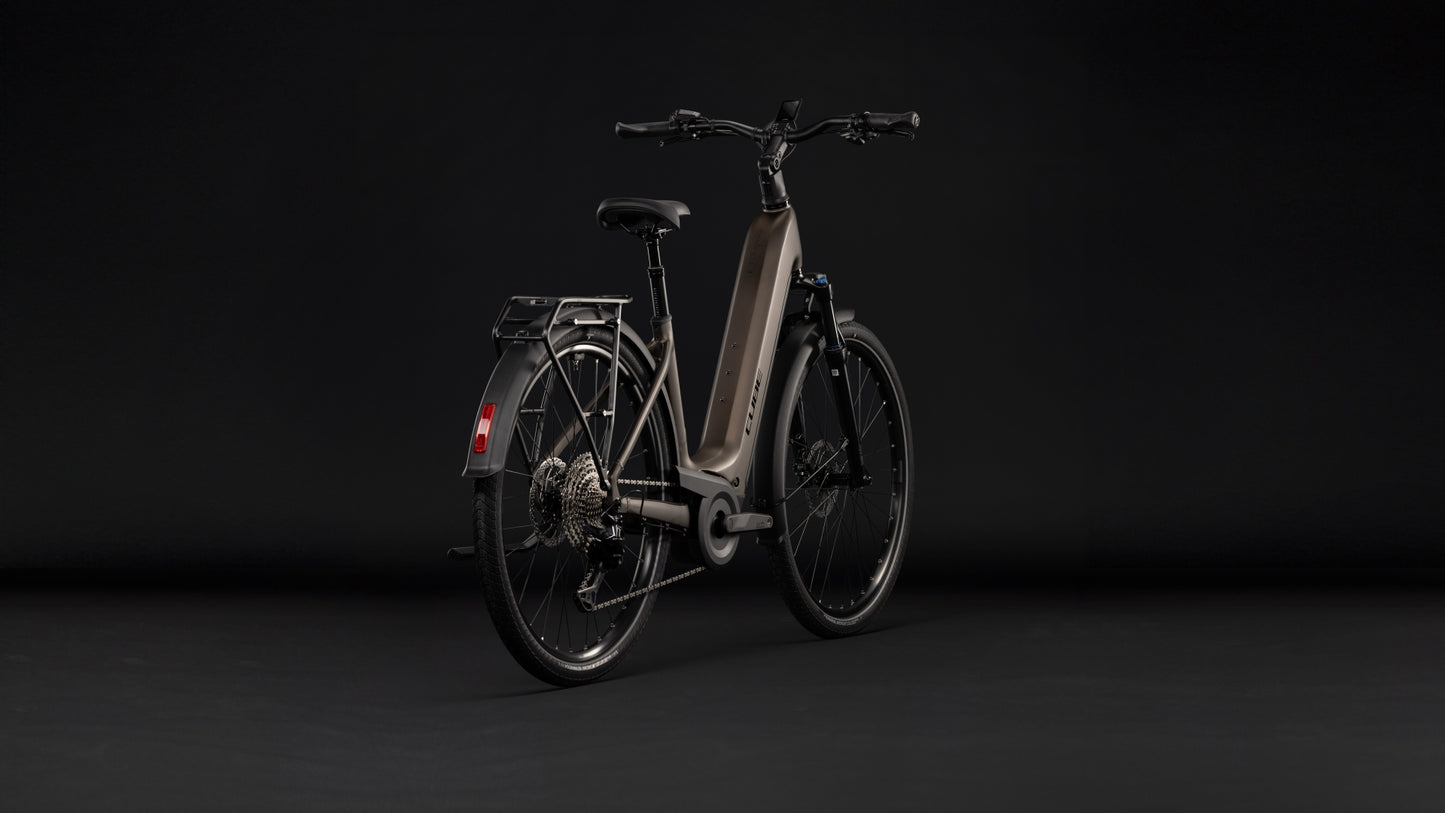 CUBE Touring Hybrid Pro 800 Easy Entry E-Trekkingrad 2027, Detailansicht
