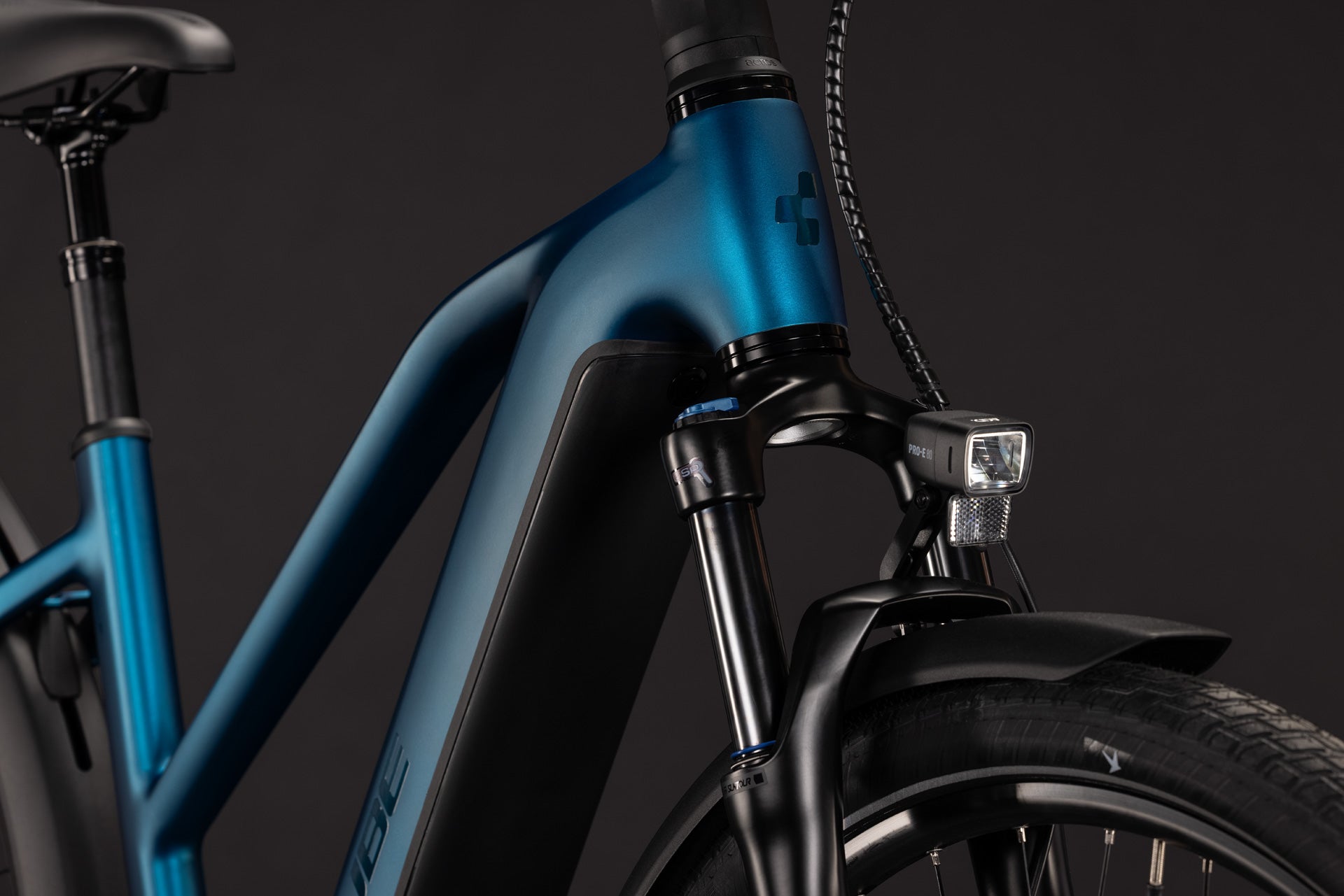 CUBE Touring Hybrid Pro 800 Trapeze E-Trekkingrad 2027, Laufrad und Reifen