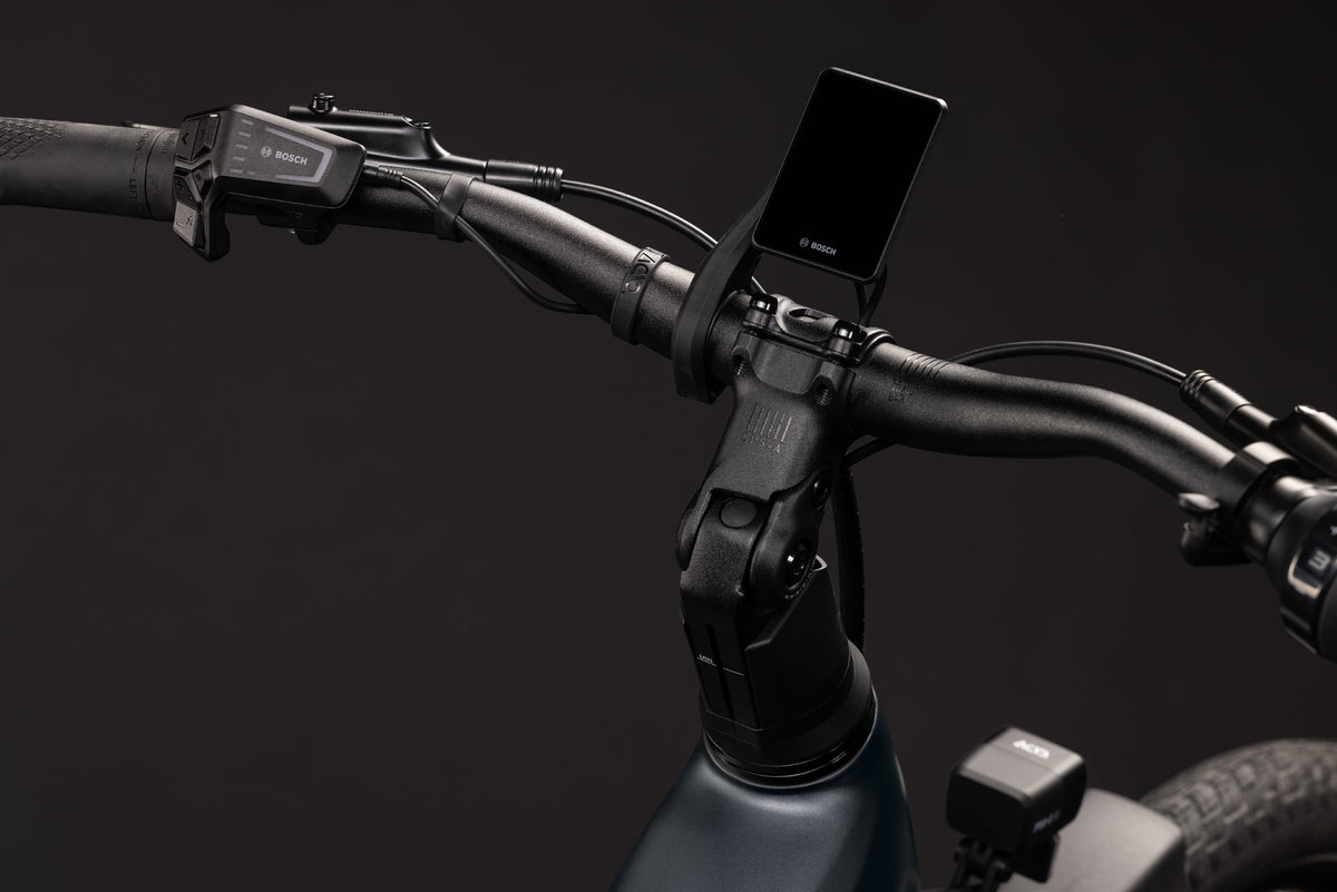 CUBE Touring Hybrid Deluxe SLX 800 Trapeze E-Trekkingrad 2027, Cockpit und Lenker