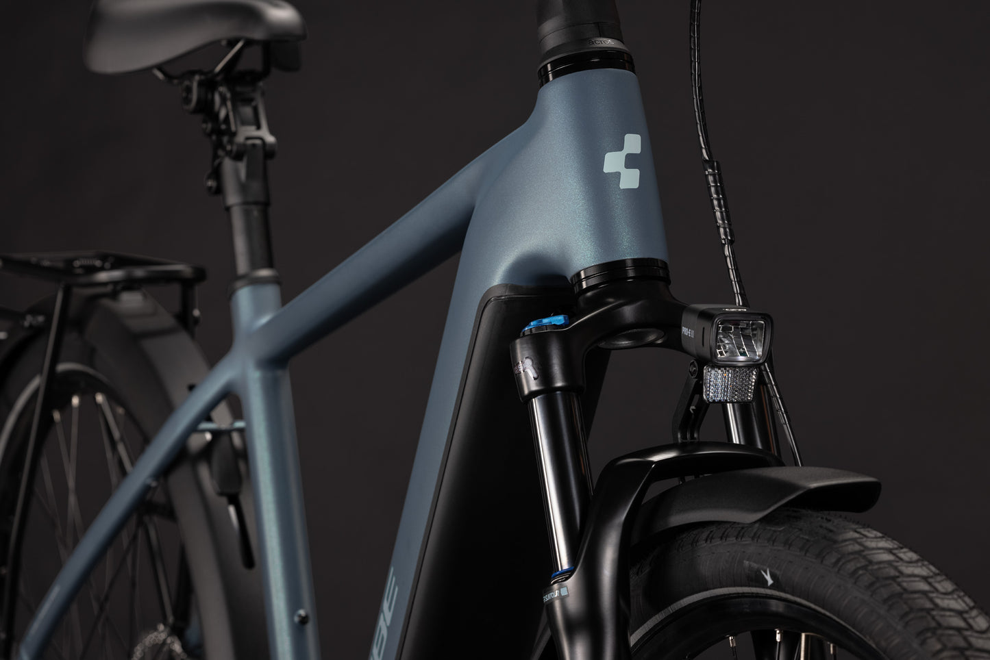 CUBE Touring Hybrid Deluxe SLX 800 E-Trekkingrad 2027, Laufrad und Reifen