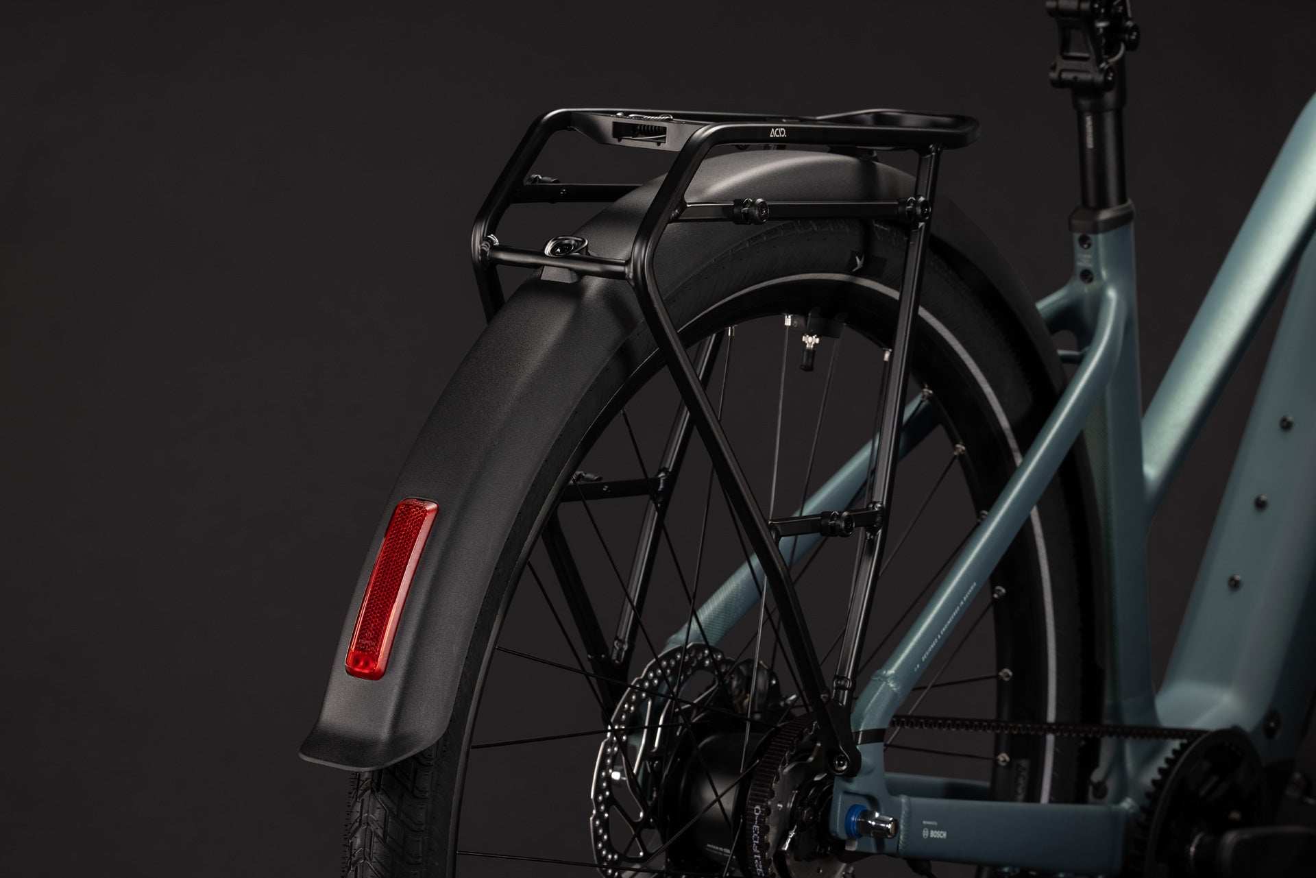 CUBE Touring Hybrid Deluxe SLX 800 Trapeze E-Trekkingrad 2027, Sattel und Sitzposition