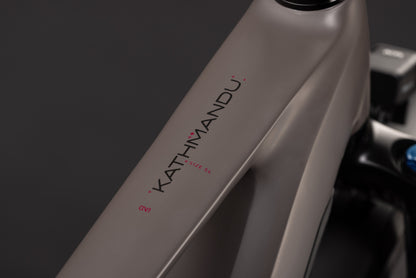 CUBE Kathmandu Hybrid ONE 800 E-Trekkingrad 2027, Cockpit und Lenker