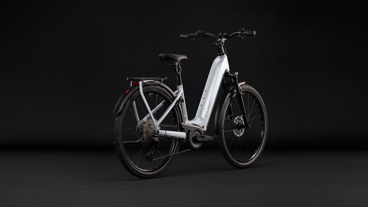 CUBE Kathmandu Hybrid ONE 800 Easy Entry E-Trekkingrad 2027, Detailansicht