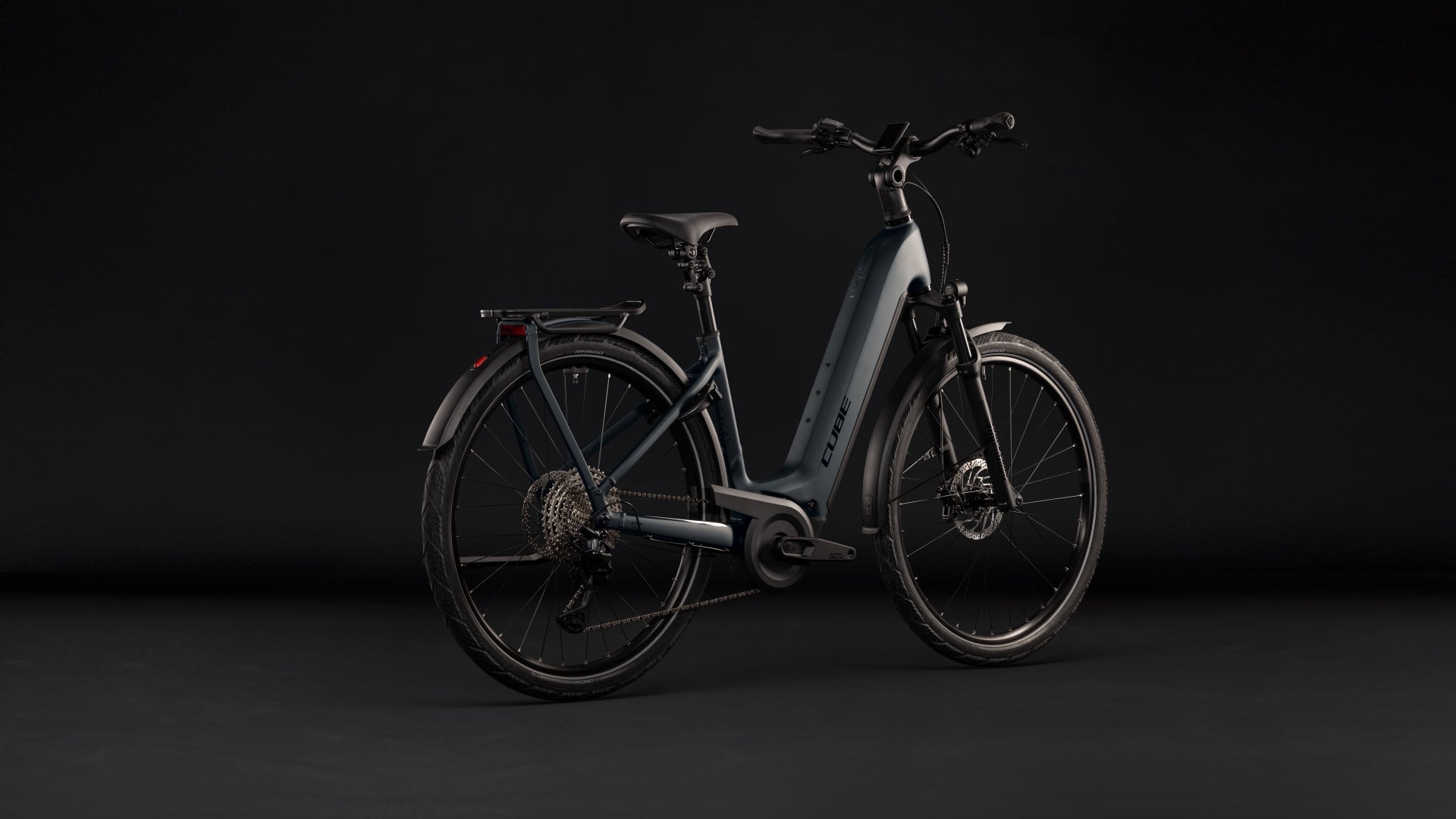 CUBE Kathmandu Hybrid Pro 800 Easy Entry E-Trekkingrad 2027, Detailansicht