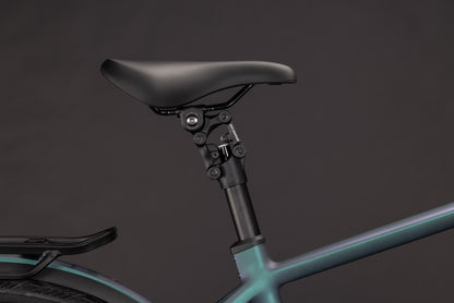 CUBE Kathmandu Hybrid Pro 800 E-Trekkingrad 2027, Sattel und Sitzposition