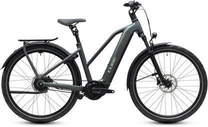 CUBE Kathmandu Hybrid Deluxe Pro 800 Trapeze E-Trekkingrad 2027 in blackforest und chrome, Seitenansicht