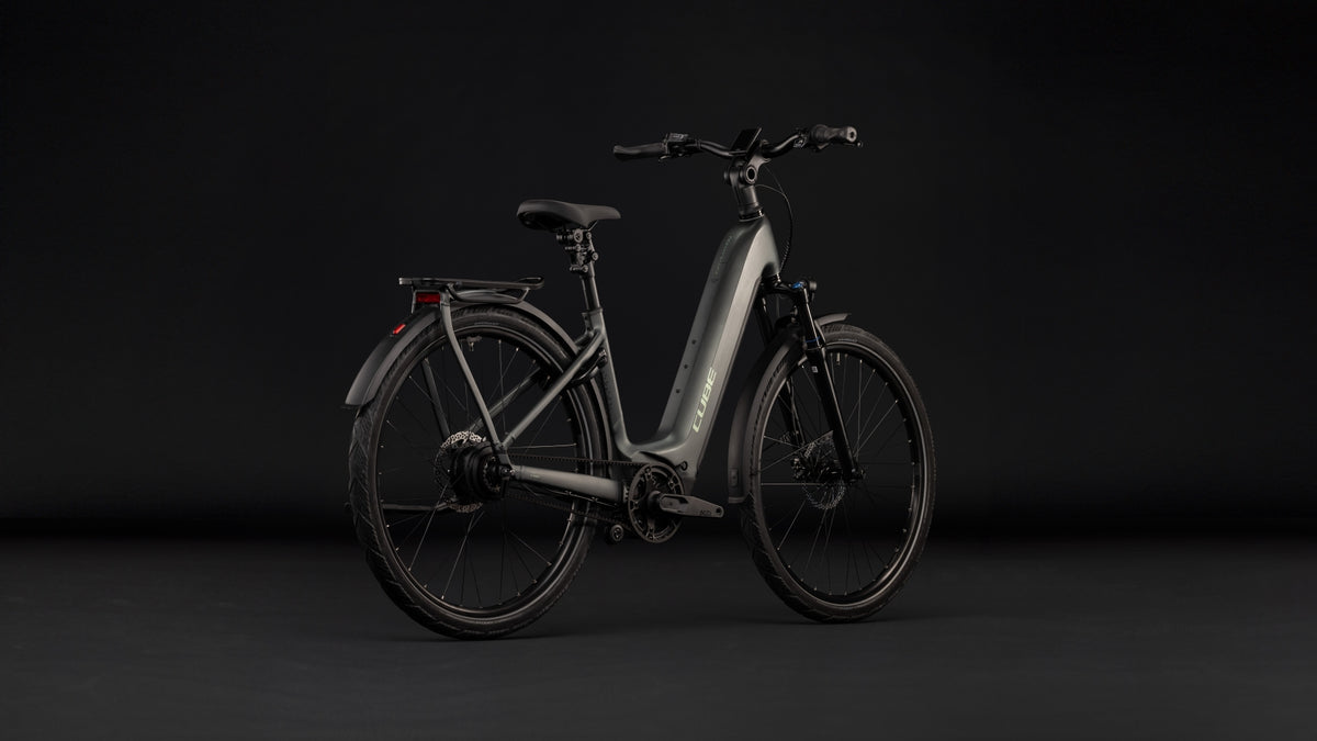 CUBE Kathmandu Hybrid Deluxe Pro 800 Easy Entry E-Trekkingrad 2027, Detailansicht