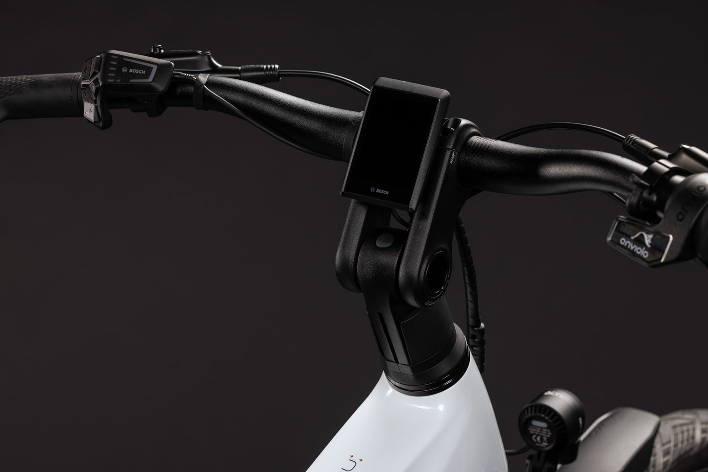 CUBE Kathmandu Hybrid Deluxe Pro 800 E-Trekkingrad 2027, Cockpit und Lenker