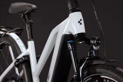 CUBE Kathmandu Hybrid Deluxe Pro 800 Trapeze E-Trekkingrad 2027, Laufrad und Reifen