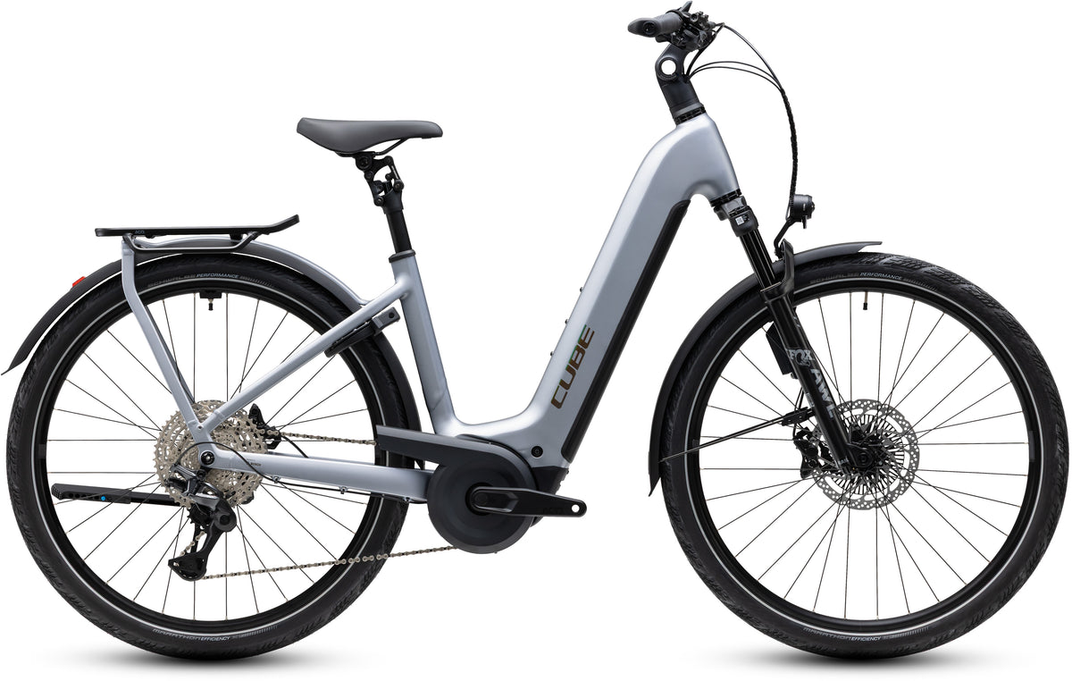 CUBE Kathmandu Hybrid EXC 800 Easy Entry E-Trekkingrad 2027 in slategrey und chrome, Seitenansicht