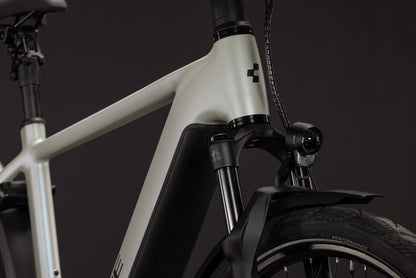 CUBE Kathmandu Hybrid Deluxe EXC 800 E-Trekkingrad 2027, Laufrad und Reifen