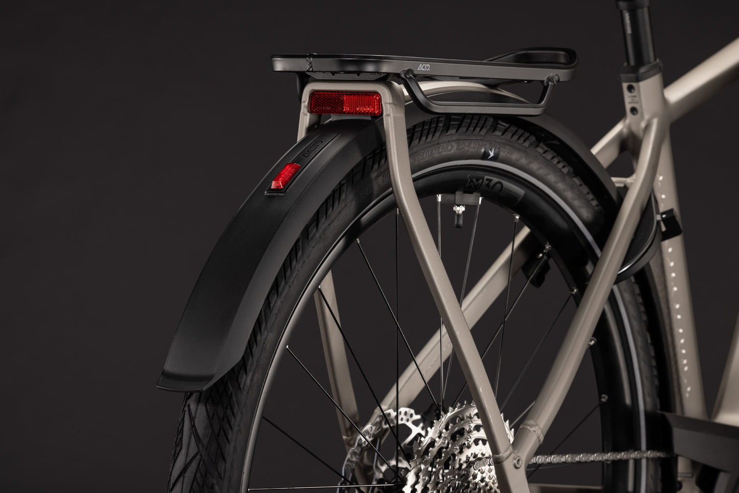 CUBE Kathmandu Hybrid SLX 800 E-Trekkingrad 2027, Rahmendetail