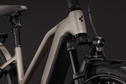 CUBE Kathmandu Hybrid SLX 800 Trapeze E-Trekkingrad 2027, Laufrad und Reifen