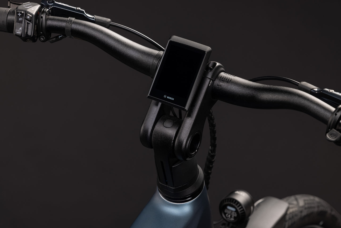 CUBE Kathmandu Hybrid Deluxe SLX 800 E-Trekkingrad 2027, Cockpit und Lenker