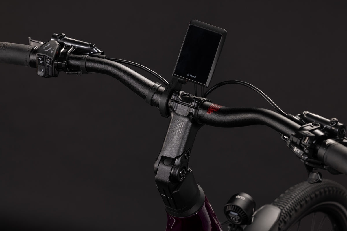 CUBE Kathmandu Hybrid C:62 SLX 400x Easy Entry E-Trekkingrad 2027, Cockpit und Lenker