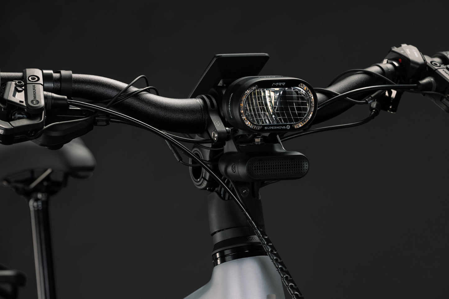 CUBE Kathmandu Hybrid 45 800 Trapeze E-Trekkingrad 2027, Sattel und Sitzposition