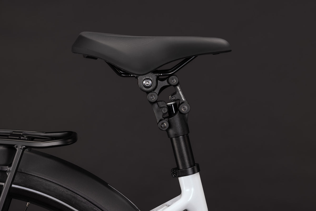 CUBE Supreme Rt Hybrid Comfort EX 600 Easy Entry E-Cityrad 2027, Sattel und Sitzposition