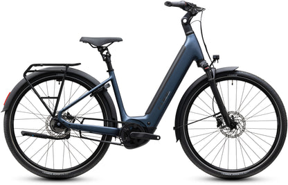 CUBE Supreme Hybrid Deluxe ONE 600 Easy Entry E-Cityrad 2027 in navyblack und black, Seitenansicht