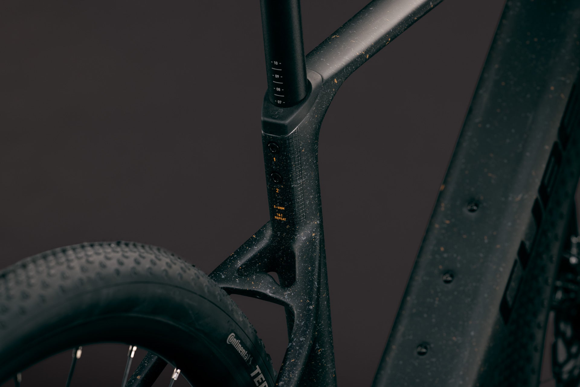 CUBE Nulane Hybrid C:62 SLX 400x E-Fitnessbike 2027, Cockpit und Lenker